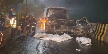 সাভারে অ্যাম্বুলেন্সে দুই বাসের ধাক্কা, আগুনে পুড়ে নিহত ৪