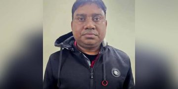 সাবেক ওসি শাহ আলমকে গ্রেপ্তারে রেড অ্যালার্ট