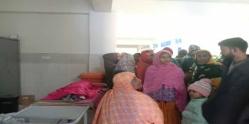 গোমস্তাপুর স্বাস্থ্য কমপ্লেক্সে নার্সের অবহেলায় শিশুর মৃত্যু, ৩ জন নার্সকে অব্যাহতি