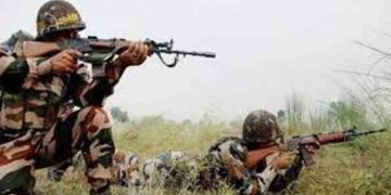 চাঁপাইনবাবগঞ্জ সীমান্তে বিএসএফের গুলিতে বাংলাদেশি আহত