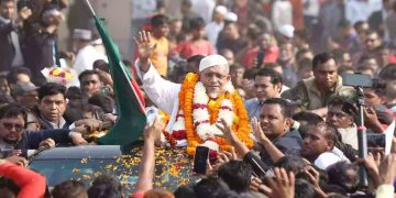 ১৭ বছর পর কারামুক্ত হলেন লুৎফুজ্জামান বাবর