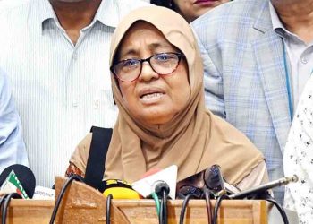 মেডিকেল কলেজে আসন বাড়ছে কি না, জানালেন স্বাস্থ্য উপদেষ্টা