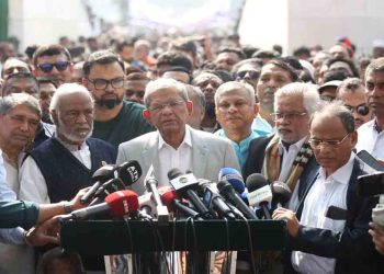 সংস্কার ও নির্বাচনের মধ্যে কোনো বিরোধ নেই : ফখরুল