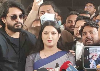 জামিন পেয়েছেন পরী মণি