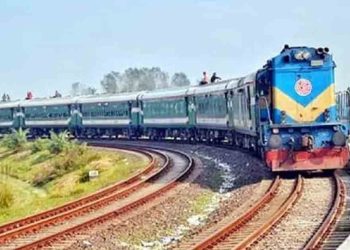 সারা দেশে ট্রেন চলাচল স্বাভাবিক