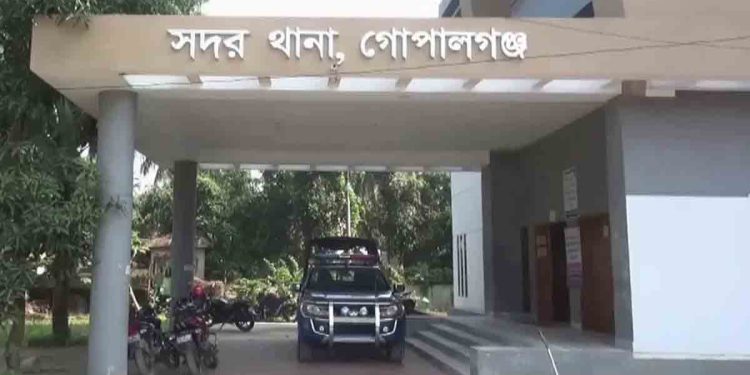 গোপালগঞ্জে ট্রাক চাপায় শ্রমিক নিহত