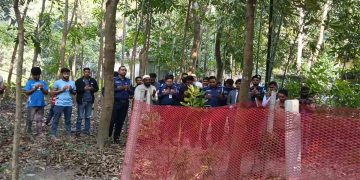 গোপালগ‌ঞ্জে মায়ের বাধায় আটকে গেলো শহীদ আরাফাতের মরদেহ উত্তোলন