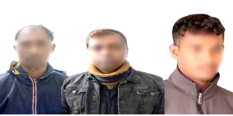 রাজশাহীতে অপারেশন ডেভিল হান্টে ৩ জনসহ অন্যান্য অভিযোগে গ্রেপ্তার ২৭