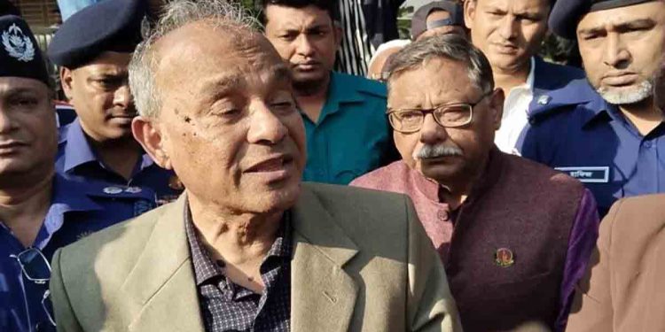 গাজীপুরে শিক্ষার্থীদের ওপর হামলাকারীদের বিচারের আওতায় আনা হবে : স্বরাষ্ট্র উপদেষ্টা