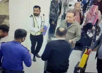 দেশ ছেড়ে পালানোর সময় শেখ হেলালের ব্যক্তিগত সহকারী গ্রেফতার