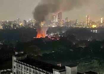 কড়াইল বস্তিতে আগুন, পুড়লো ৬১ ঘর