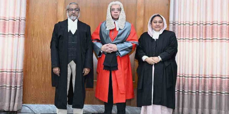 শপথ নিলেন আপিল বিভাগের দুই বিচারপতি