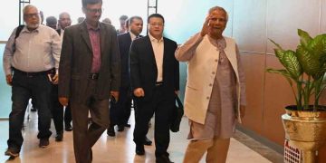 চীনের উদ্দেশে ঢাকা ছেড়েছেন প্রধান উপদেষ্টা