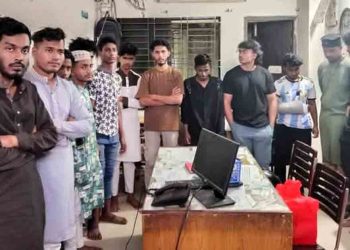 চাঁদা চেয়ে বৈষম্যবিরোধী নেতাসহ গ্রেপ্তার ১৪