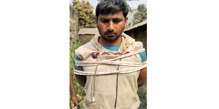 তৃতীয় শ্রেণির মাদ্রাসা পড়ুয়া ছাত্রীকে যৌন হয়রানির অভিযোগে আটক যুবক