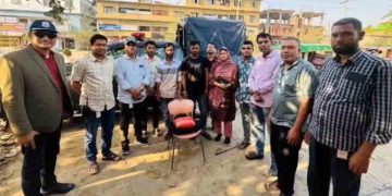 নাটোরে যাত্রীবাহী বাসে ২ কেজি গাঁজাসহ ২ জন গ্রেফতার