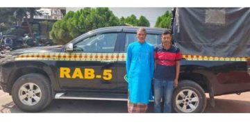 চাঁপাইনবাবগঞ্জে ইয়াবাসহ ২ জন আটক