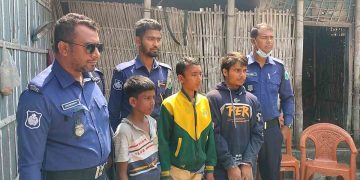 শিবগঞ্জে শিশুকে ধর্ষণের অভিযোগে আটক ৩