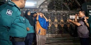 ব্যারিস্টার তুরিন আফরোজ গ্রেপ্তার