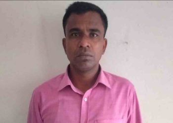 গোপালগঞ্জে প্রতারণা কালে ভুয়া পুলিশ গ্রেফতার