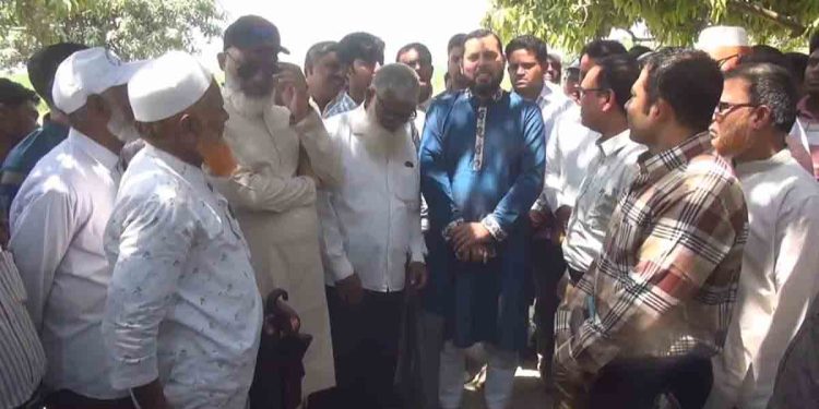 চাঁপাইনবাবগঞ্জে পদ্মা নদী ভাঙন কবলিত এলাকা পরিদর্শনে অতিরিক্ত সচিব