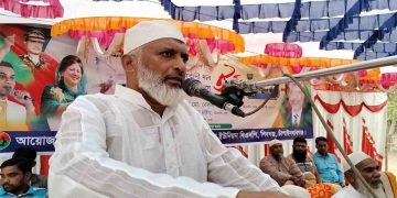 শেখ হাসিনা কোটি কোটি টাকা লুটপাট করে বিদেশে পাচার করেছে 