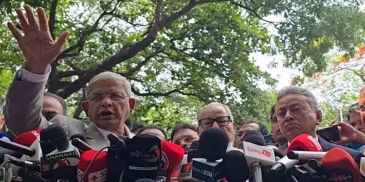 প্রধান উপদেষ্টার সঙ্গে বৈঠকে বিএনপি সন্তুষ্ট না : মির্জা ফখরুল