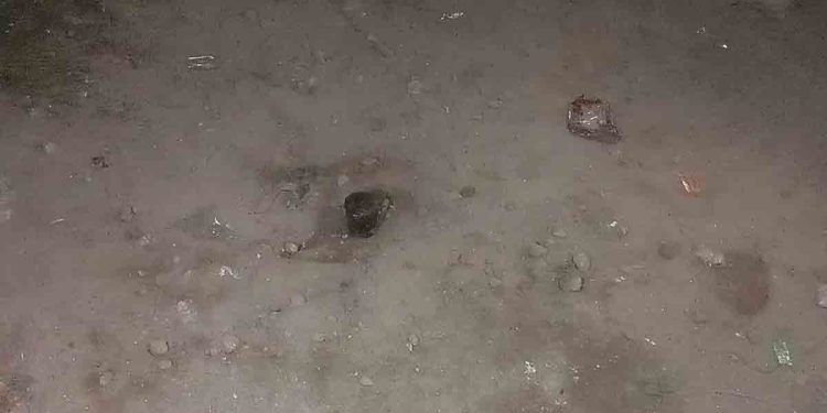 চাঁপাইনবাবগঞ্জে ৫টি ককটেল বিস্ফোরণ, আহত-২