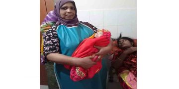 গোমস্তাপুরে ঈদের ছুটিতেও থেমে ছিল না পরিবার পরিকল্পনা বিভাগের সেবা কার্যক্রম