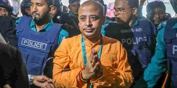 চিন্ময়ের জামিন বিকেলে মঞ্জুর সন্ধ্যায় স্থগিত