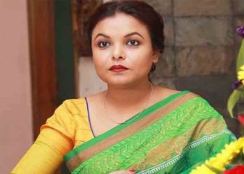 মেহের আফরোজ শাওনের বিরুদ্ধে গ্রেপ্তারি পরোয়ানা জারি