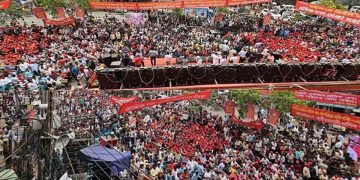 বিএনপির শ্রমিক সমাবেশে জনতার ঢল