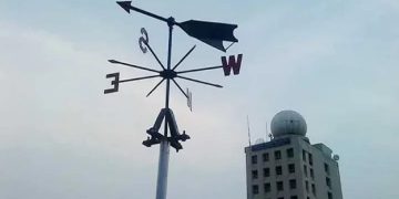 ঢাকাসহ ১৮ অঞ্চলে ঝড়ের শঙ্কা, নদীবন্দরে সতর্কতা