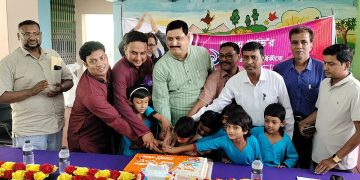 চাঁপাইনবাবগঞ্জে উৎসবমুখর পরিবেশে বিজয় টিভির ১৩তম প্রতিষ্ঠাবার্ষিকী উদযাপন