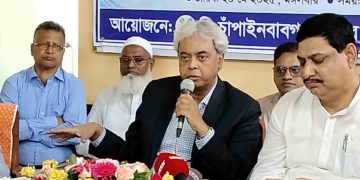 চীনে যাবে ১ লাখ ২০ হাজার মেট্রিক টন আম, রপ্তানি সম্ভাবনা দেখতে চাঁপাইনবাবগঞ্জে ইপিবি ভাইস-চেয়ারম্যান