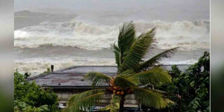 রাতের মধ্যে ঢাকাসহ ১০ জেলায় ঝড়ের শঙ্কা