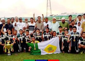 মেয়র একাডেমি কাপ অ-১৩ ফুটবলে চ্যাম্পিয়ন পটিয়া আঃসোবহান, রানার্সআপ মাদারবাড়ী শোভনীয়া