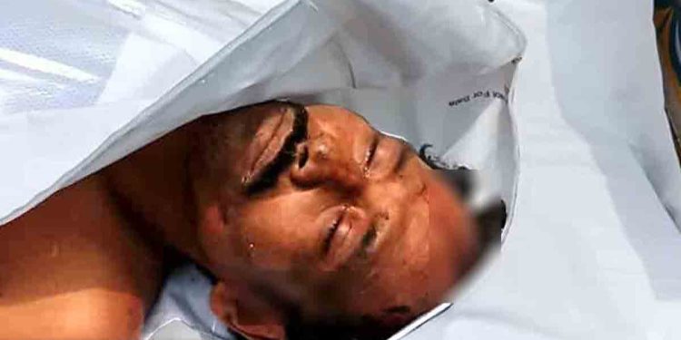 নাচোলে অজ্ঞাত ব্যক্তির লাশ উদ্ধার