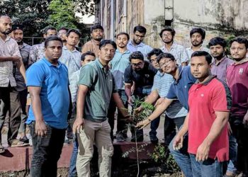 জবি ছাত্রদলের উদ্যোগে বৃক্ষরোপণ কর্মসূচি