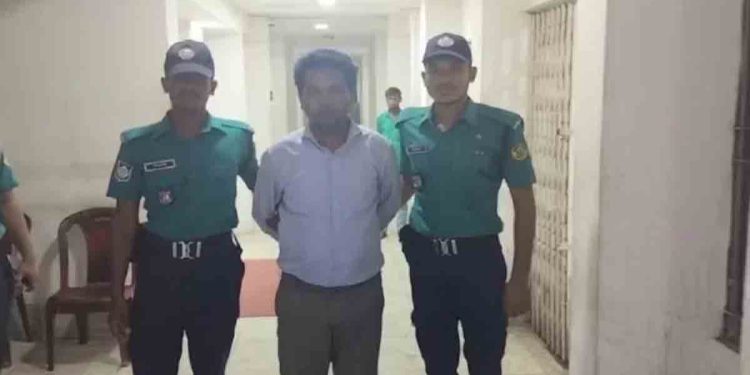 গেস্ট হাউসে তল্লাশি চালানো সেই সাংবাদিক হান্নান রহিম গ্রেপ্তার
