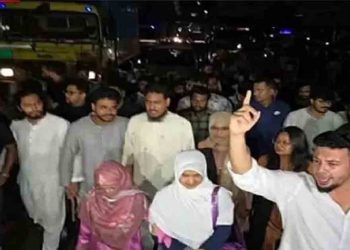 এনসিপি কার্যালয়ের সামনে ককটেল বিস্ফোরণ, ৬ কর্মী আহত