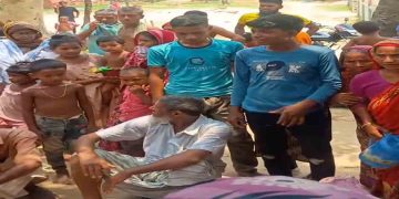 চাঁপাইনবাবগঞ্জে ক্রিকেট খেলা নিয়ে সংঘর্ষ নিহত-১ আহত-৬