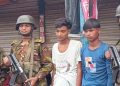 নকল পিস্তল দেখিয়ে হুমকি ও দোকানে হামলা, যৌথবাহিনীর হাতে আটক-২