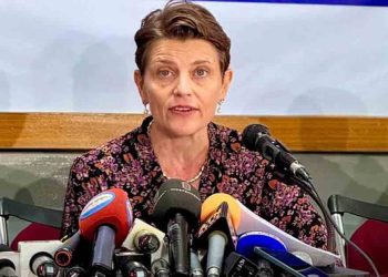 আওয়ামী লীগ না থাকলেও নির্বাচন ‘অন্তর্ভুক্তিমূলক’ হতে পারে : গোয়েন লুইস