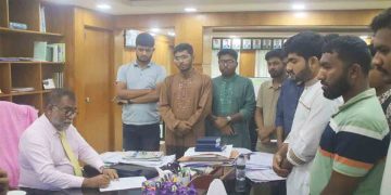 চিকিৎসা সেবা উন্নীতকরণসহ চার দাবি ইবি শিক্ষার্থীদের