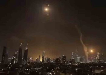 ইসরায়েলে ক্ষেপণাস্ত্র হামলা চালিয়েছে ইরান