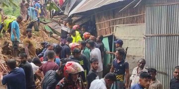 সিলেটে টিলাধসে একই পরিবারের চারজনের মর্মান্তিক মৃত্যু