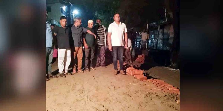 রাত ১টা পর্যন্ত রাস্তায় ইউএনও-ভালুকার উন্নয়নে অক্লান্ত সৈনিক হাসান আব্দুল্লাহ আল মাহমুদ