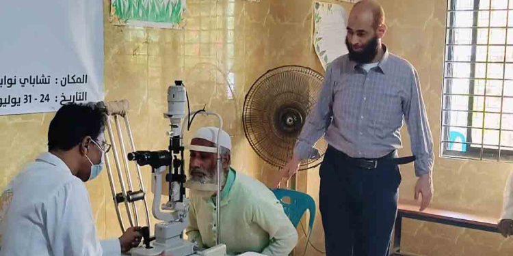 চাঁপাইনবাবগঞ্জে আলোর সন্ধানের উদ্যোগে সপ্তাহব্যাপী ফ্রি চক্ষু চিকিৎসা ক্যাম্প শুরু