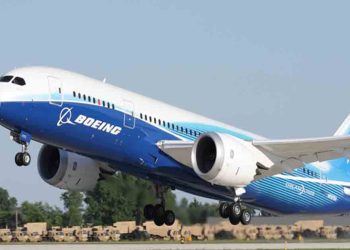 বোয়িং থেকে ২৫টি উড়োজাহাজ কিনবে সরকার : বাণিজ্য সচিব